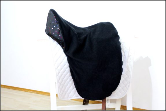 DR FU 1 schwarz/Glitzer Herzchen, Antipilling Polar Fleece € 28,00